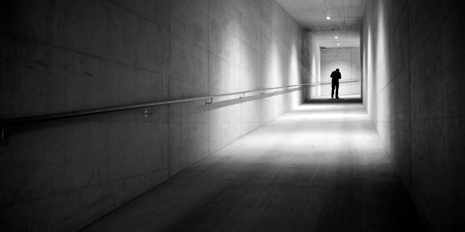 轰炸电话网页版